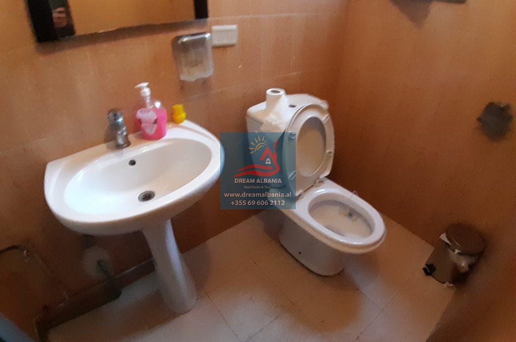 Dyqan ne shitje ne Tirane (3) (1024x768) (1024x768)