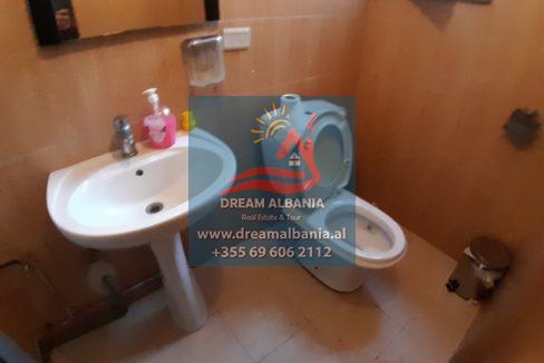 Dyqan ne shitje ne Tirane (3) (1024x768) (1024x768)