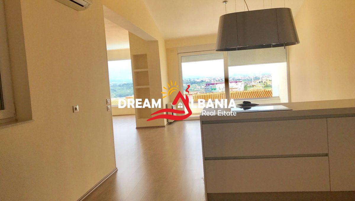 Vile ne shitje ne Tirane (26)