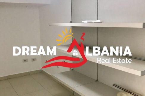 Vile ne shitje ne Tirane (9)