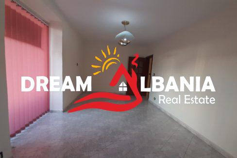 Ambjent me qera per klinike zyra ne zonen e 21 Dhjetorit ne rrugen e Kavajes (ID 4271553) (3)