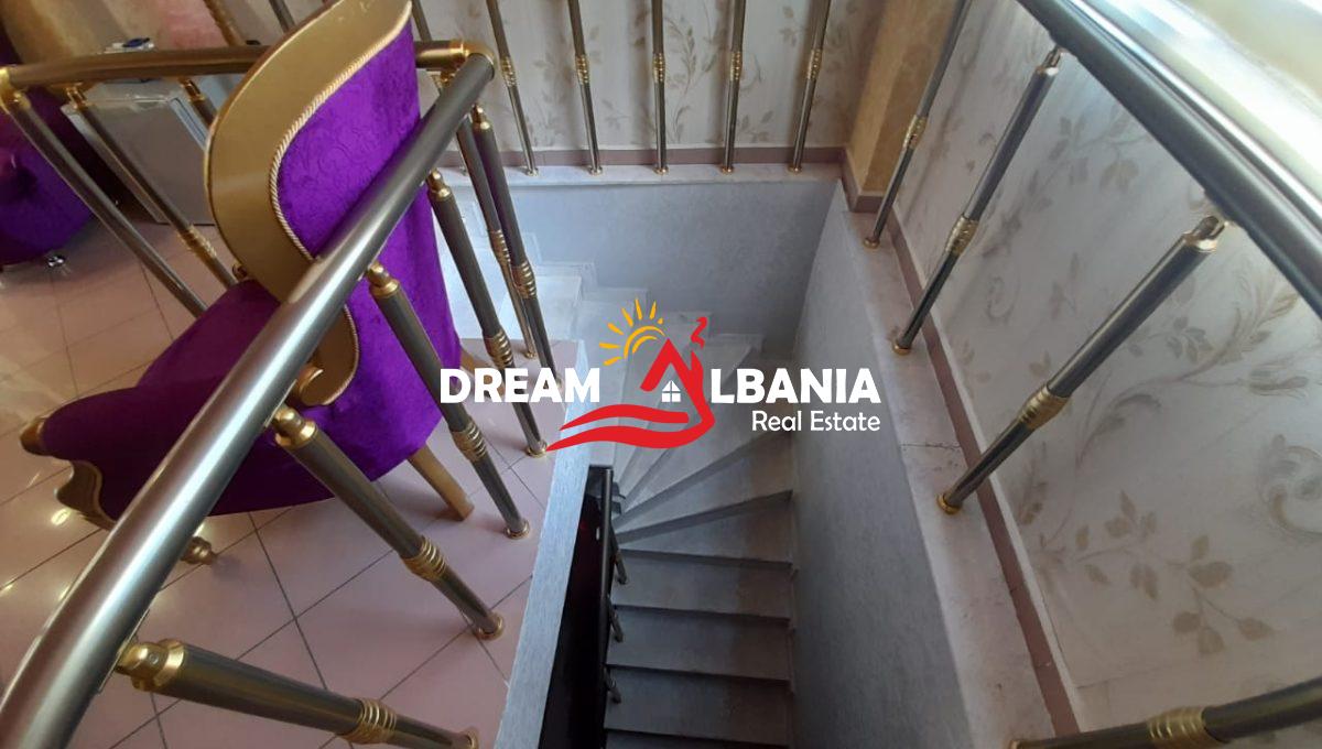 Shitet ambient biznesi tek Rruga Mine Peza(ID 4161041) (1)