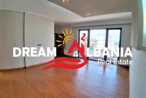 Vila ne shitje ne Tirane (27)