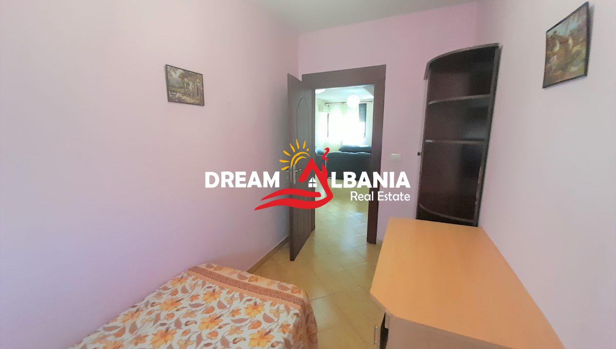 Vile me qera ne rrugen Myslym Shyri prane Drejtorise se Policise ne Tirane (ID 4251187)
