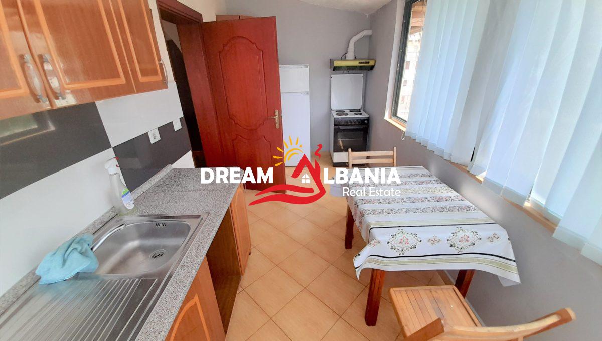 Vile me qera ne rrugen Myslym Shyri prane Drejtorise se Policise ne Tirane (ID 4251187)