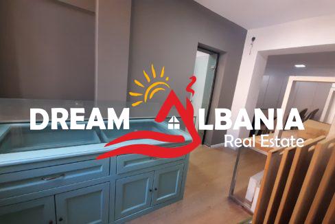 Ambjent biznesi me qera ne zonen e Myslym Shyrit prane pasticeri Someg (ID 4261617) (4)