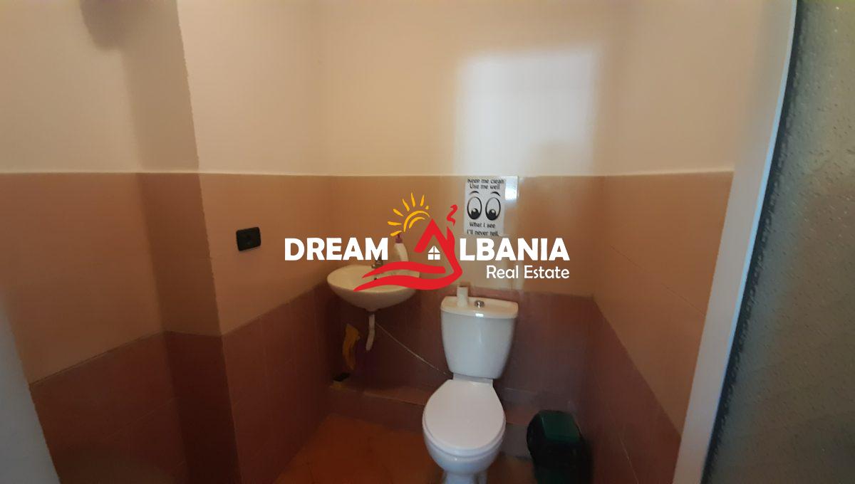 Ambjent biznesi me qera ne zonen e Myslym Shyrit prane pasticeri Someg (ID 4261617) (7)