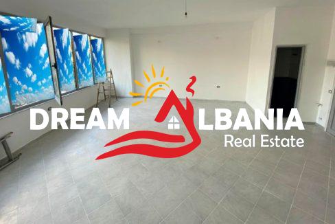 Dyqan ne shitje ne zonen e Brrylit (5)