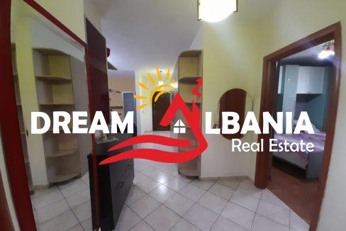 Ne zonen e Bllokut tek rruga Lidhja e Prizrenit jepet apartament 2+1 me qera(ID 42211264) (7)