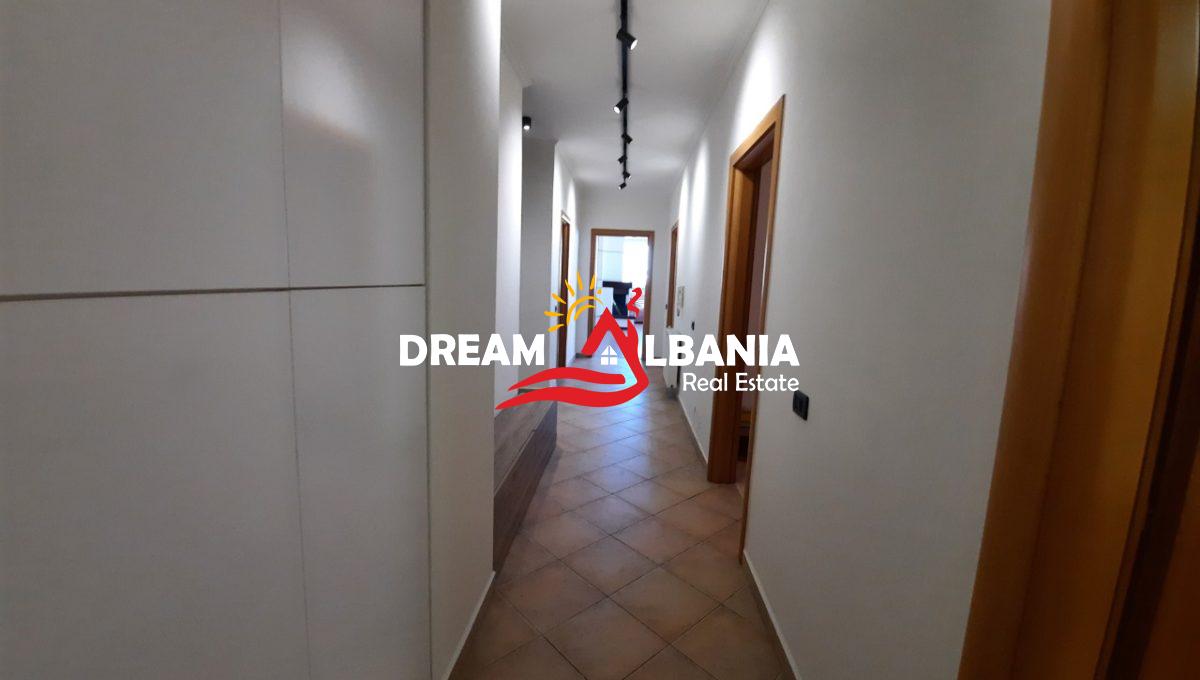 ecd24e9e-b15f-4e0f-bb76-aff7fe2a2ebb