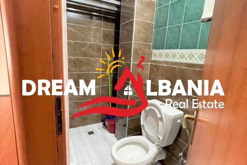 Jepet me qera Ambient Biznesi ne rrugen e Durrsit prane Komisariatit Nr.3 ne Tirane (ID 4261759)