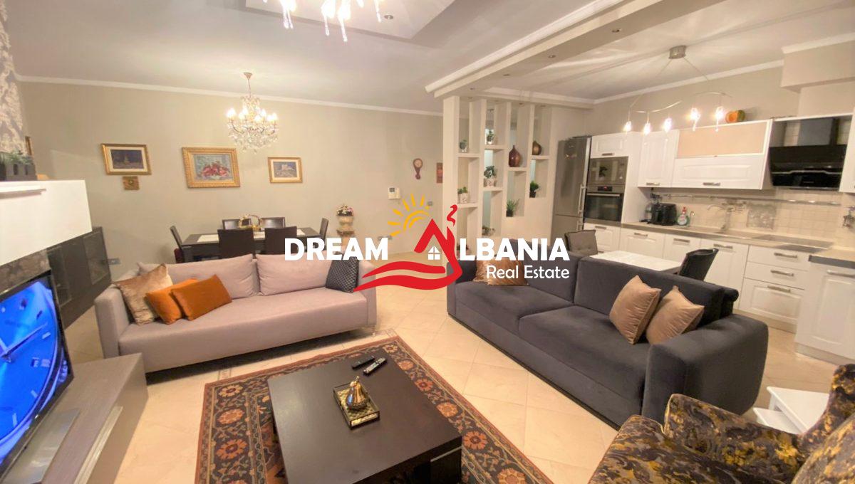 Shitet super apartament 3+1 tek Galeria ne qender te Tiranes(ID 4131218) (11)