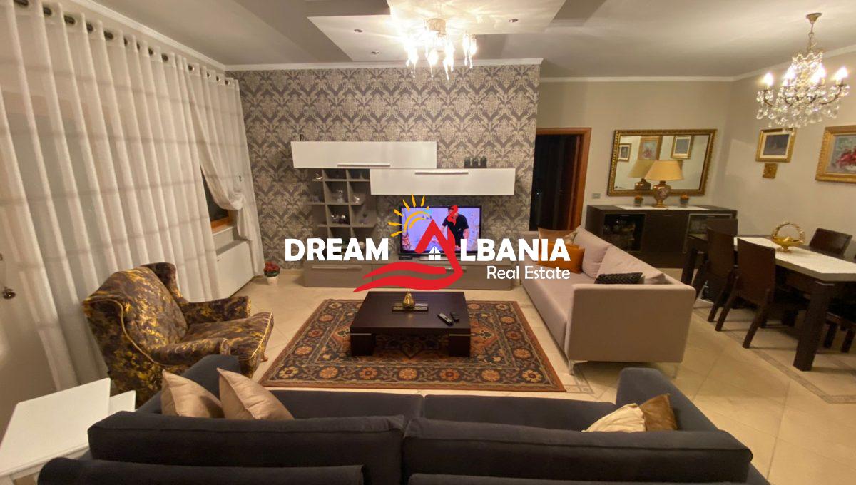 Shitet super apartament 3+1 tek Galeria ne qender te Tiranes(ID 4131218) (9)
