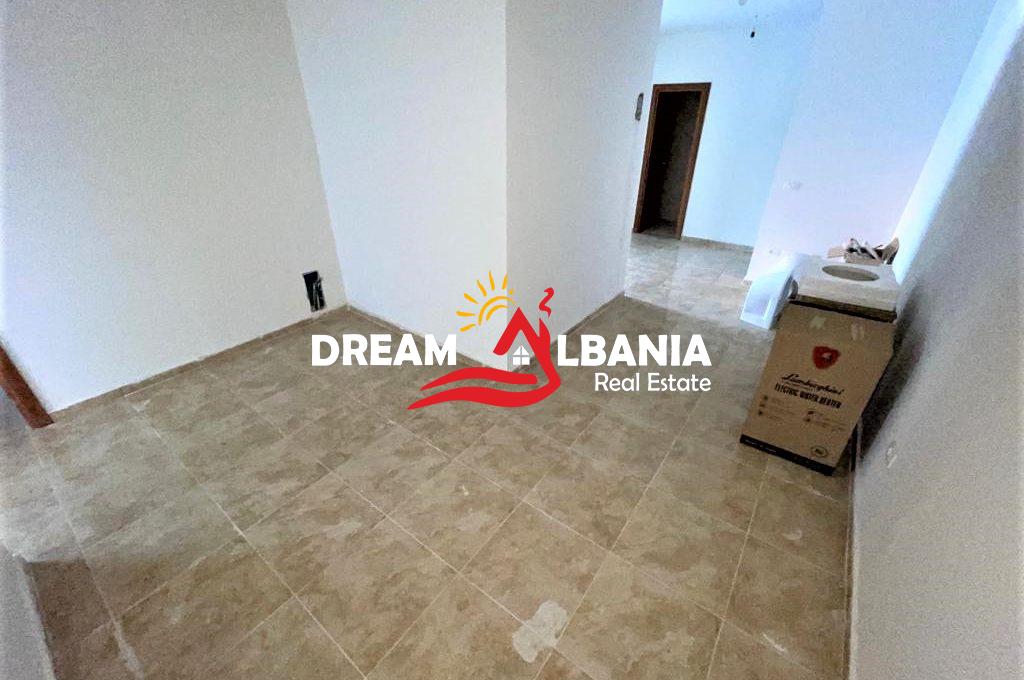 zyra me qera ne Tirane (3)