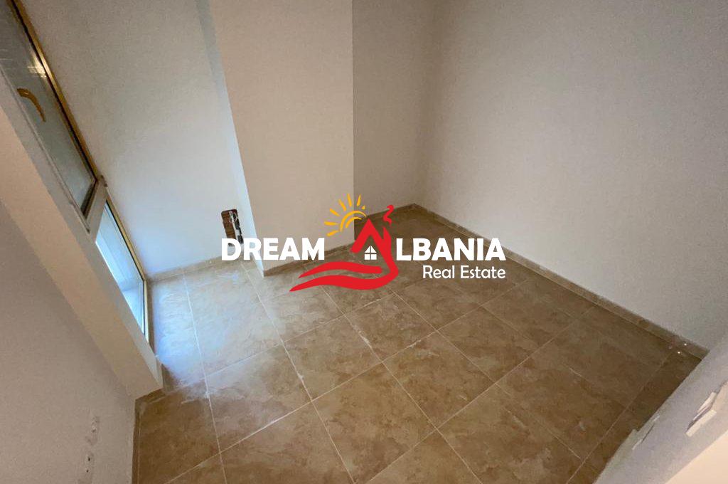 zyra me qera ne Tirane (4)