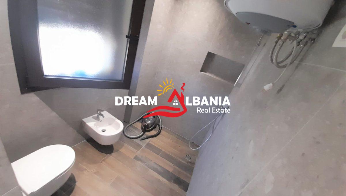 Jepet me qera Duplex ne rrugen e Barrikadave prane Qendres (ID 42211370) (10)