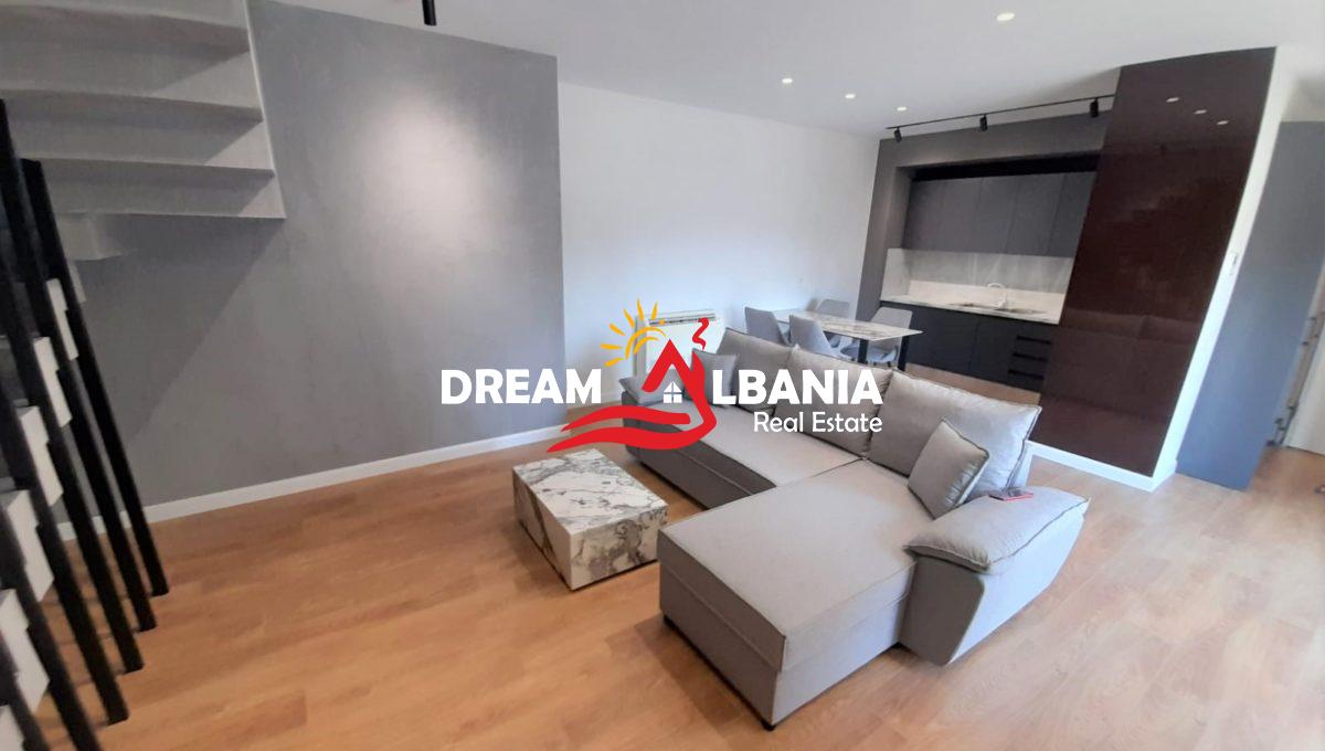Jepet me qera Duplex ne rrugen e Barrikadave prane Qendres (ID 42211370) (2)