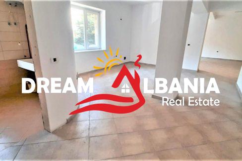 Zyra me qera ne Tirane (7)