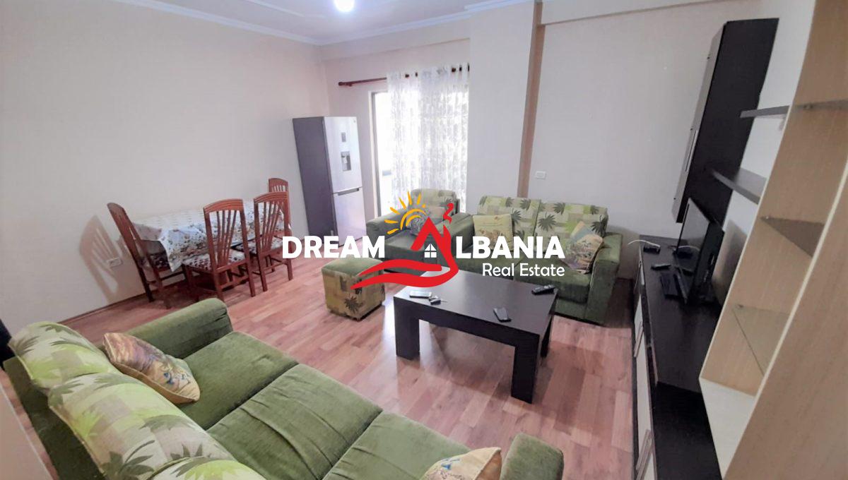 Shitet apartament 2+1+2 ne Don Bosko prane Hotel Ferrari (3)