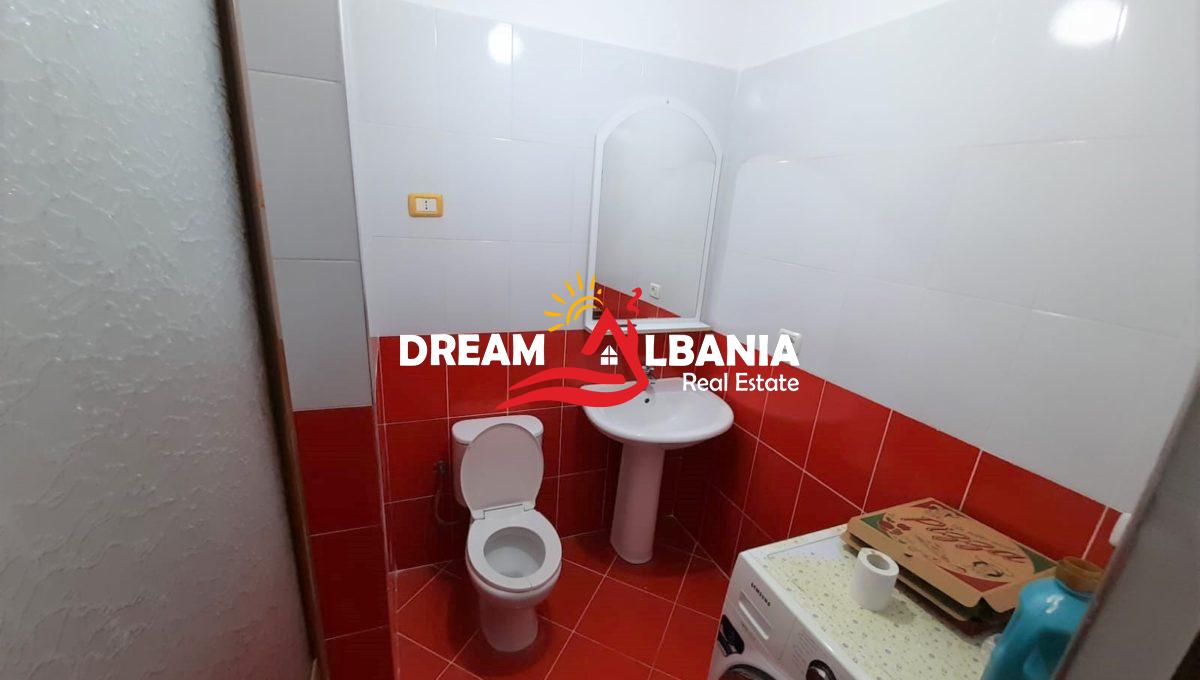 Shitet apartament 2+1+2 ne Don Bosko prane Hotel Ferrari (6)