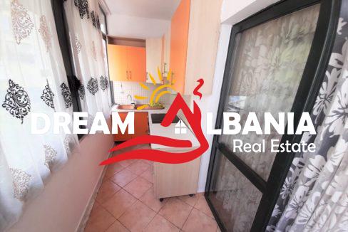 Shitet apartament 2+1+2 ne Don Bosko prane Hotel Ferrari (7)