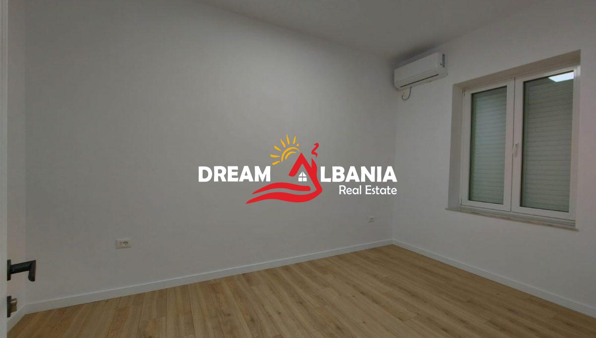 Jepet me qera ambient zyre 3+1 tek Shallvaret, prane Gjykates se Larte (ID 4261806) (7)