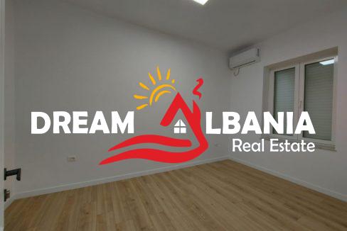 Jepet me qera ambient zyre 3+1 tek Shallvaret, prane Gjykates se Larte (ID 4261806) (7)