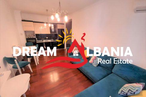 Jepet me qera apartament 2+1 tek Zogu i Zi (6)