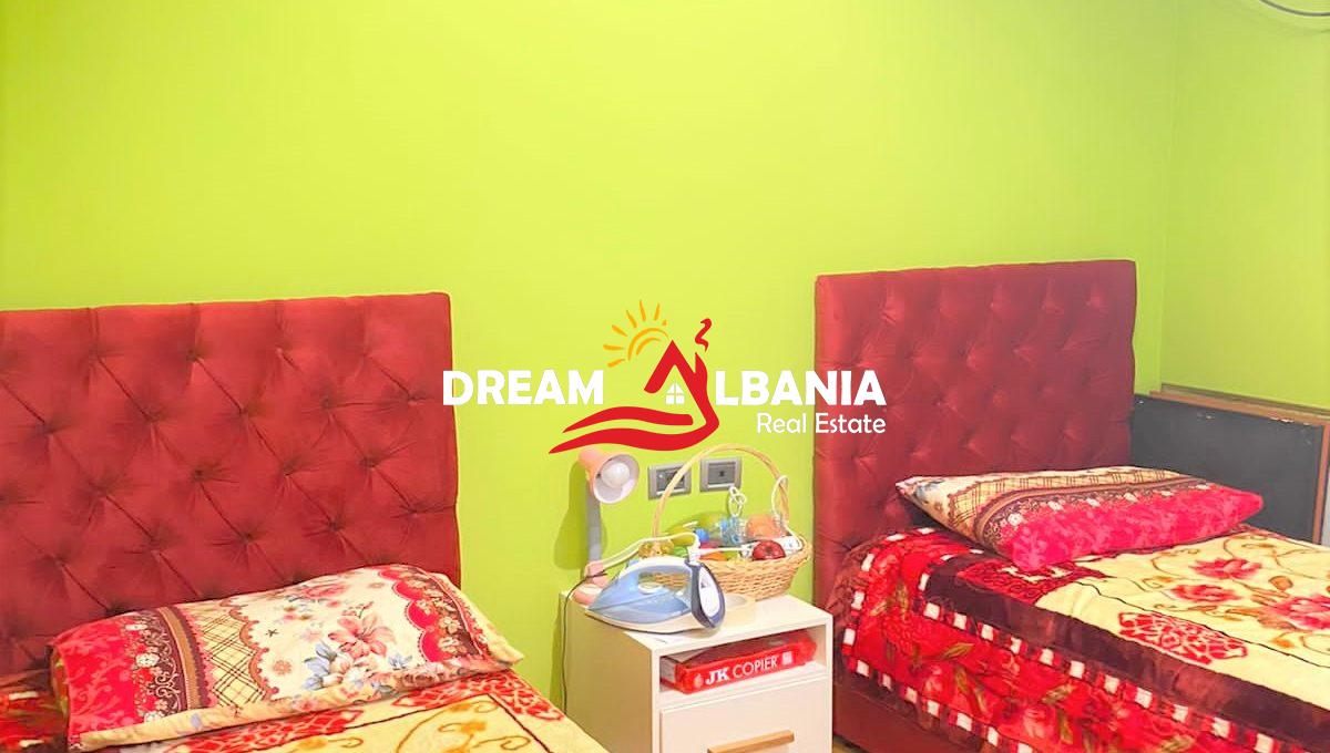 Jepet me qera apartament 3+1 (10)