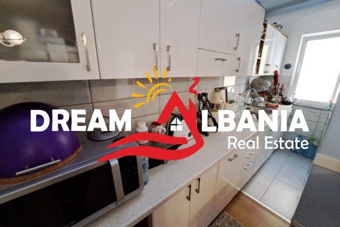 Dyqane ne shitje ne Tirane (3)