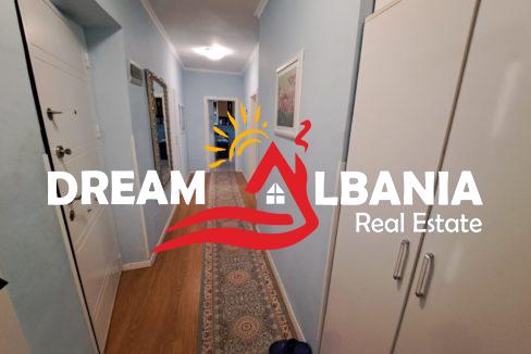 Dyqane ne shitje ne Tirane (4)