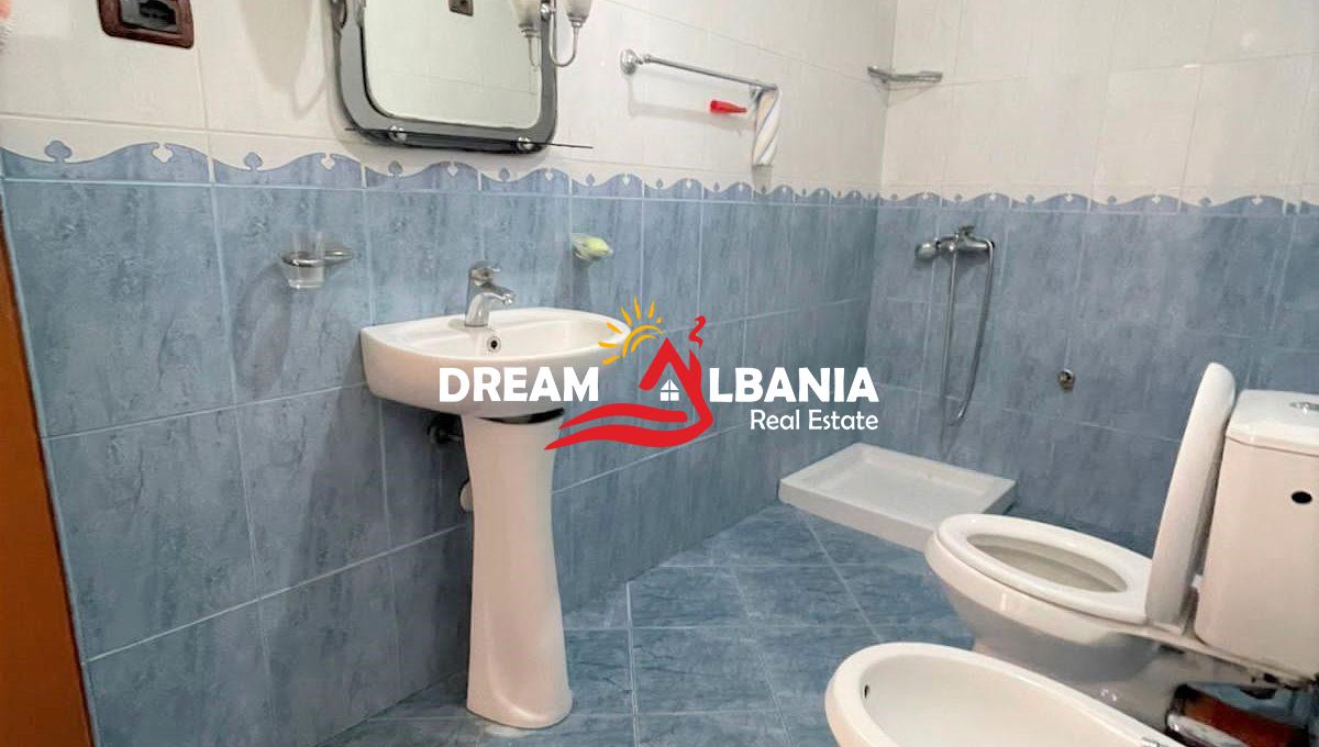 Jepet me qera apartament 3+1 ne Astir prane Bar Famed (ID 4231318