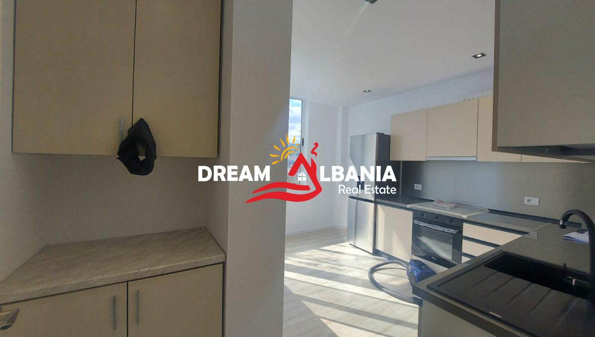 Apartament per qera ne Tirane (1)