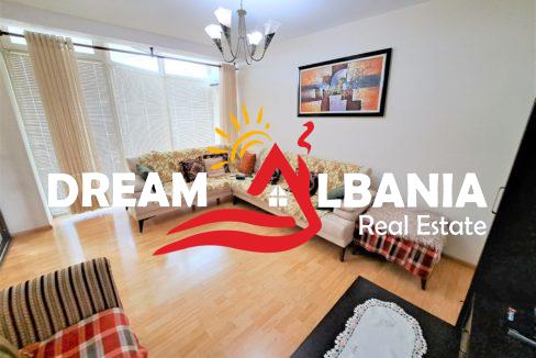 Vila ne shitje ne Tirane (22)