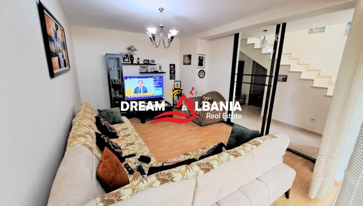 Vila ne shitje ne Tirane (24)