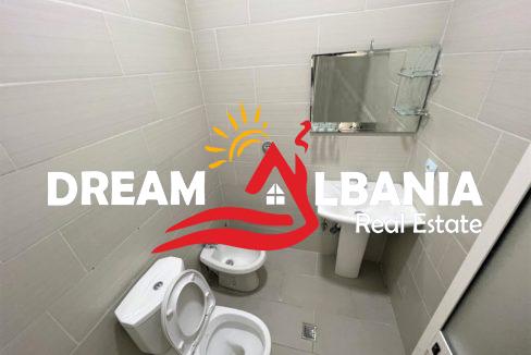 Dyqan ne shitje ne Tirane (3)