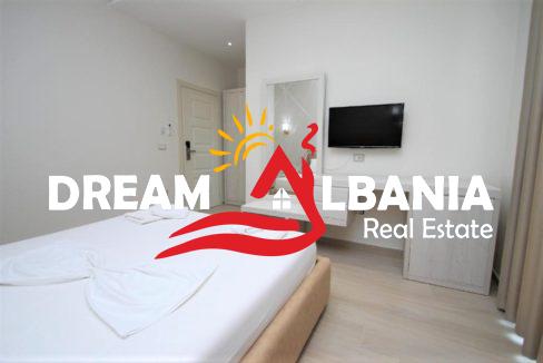 Hotel ne Shitje ne Rradhime Buze Detit (9)