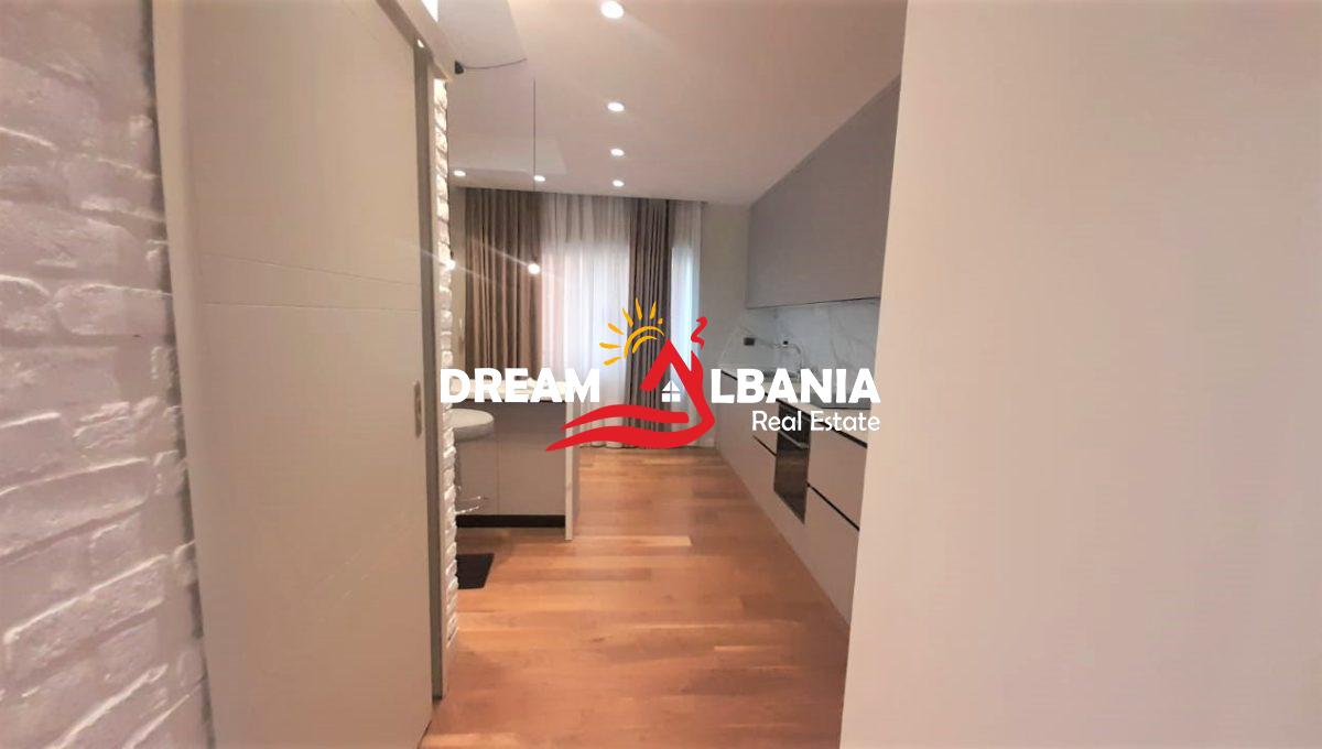 Super Apartament Luksoz prane Piramides ne rrugen Papa Gjon Pali (ID 42314323) (25)