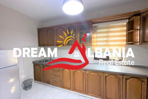 Jepet me qera Kati i pare i nje vile dhe prane Pallatit me Shigjeta ne Tirane (ID 4211749) (4)