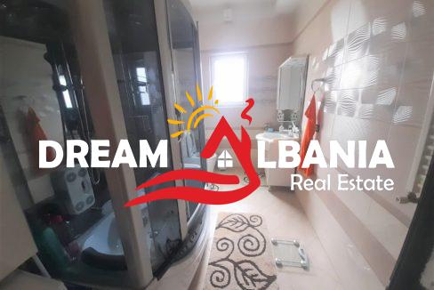 Vile ne shitje ne rrugen Don Bosco ne Tirane (12)