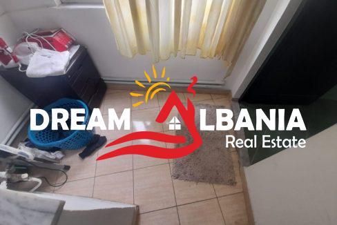 Vile ne shitje ne rrugen Don Bosco ne Tirane (18)