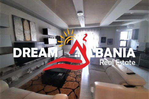 Vile ne shitje ne rrugen Don Bosco ne Tirane (3)