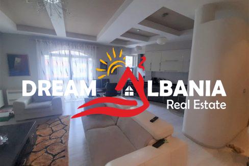 Vile ne shitje ne rrugen Don Bosco ne Tirane (8)