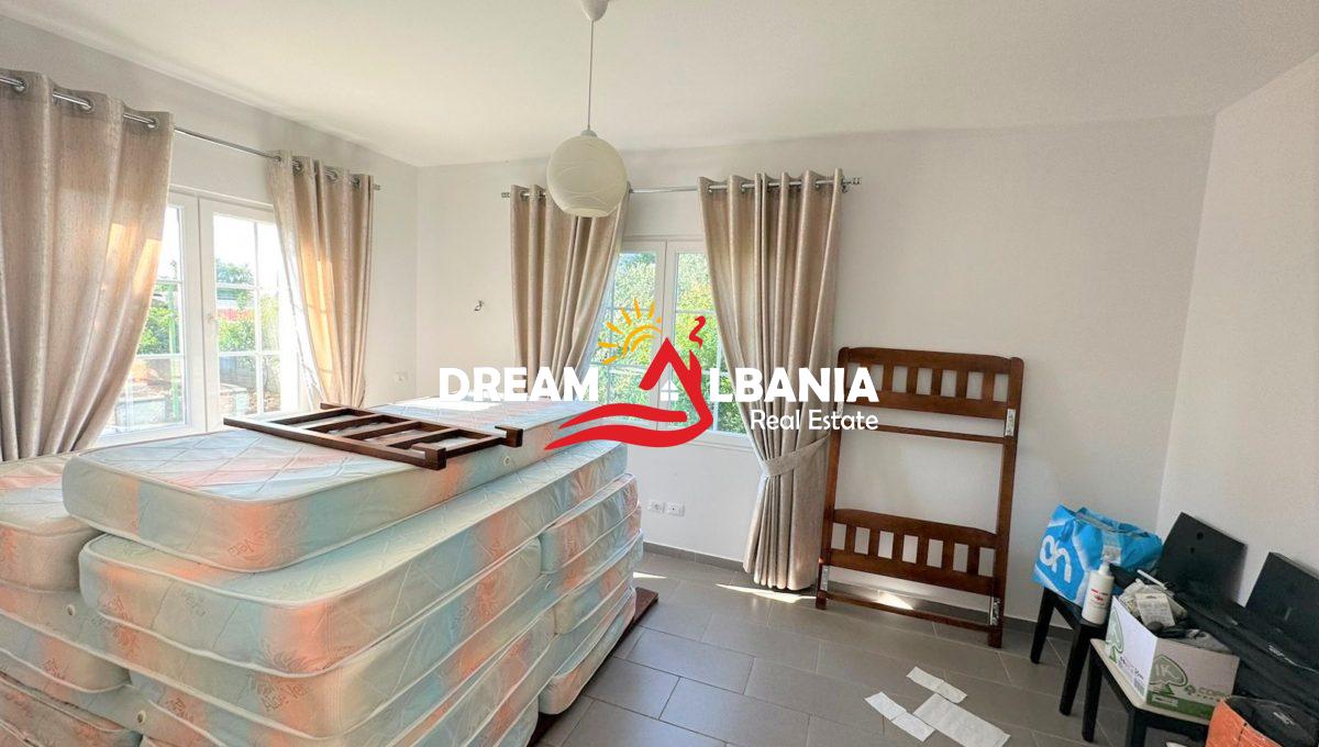 Jepet me qera vile 3 kateshe ne zonen e Farkes prane diges se liqenit (ID 4251255) (6)