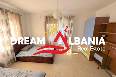 Jepet me qera vile 3 kateshe ne zonen e Farkes prane diges se liqenit (ID 4251255) (8)