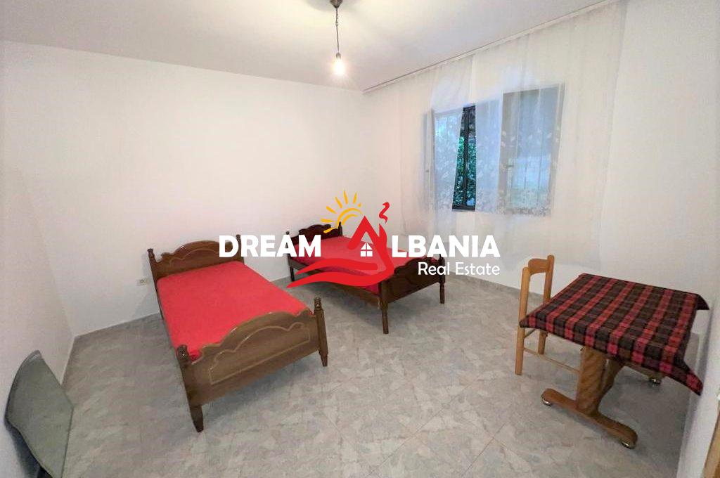 Jepet Apartament 2+1 me Qera ne Shtepi Private me oborr ne Don Bosko, prane Fiori di Boskos ne Tirane (3)