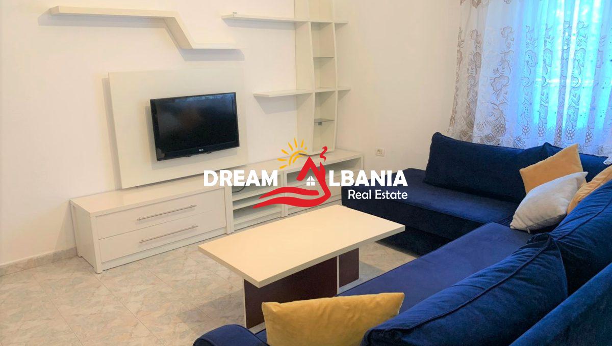 Jepet Apartament 2+1 me Qera ne Shtepi Private me oborr ne Don Bosko, prane Fiori di Boskos ne Tirane (7)