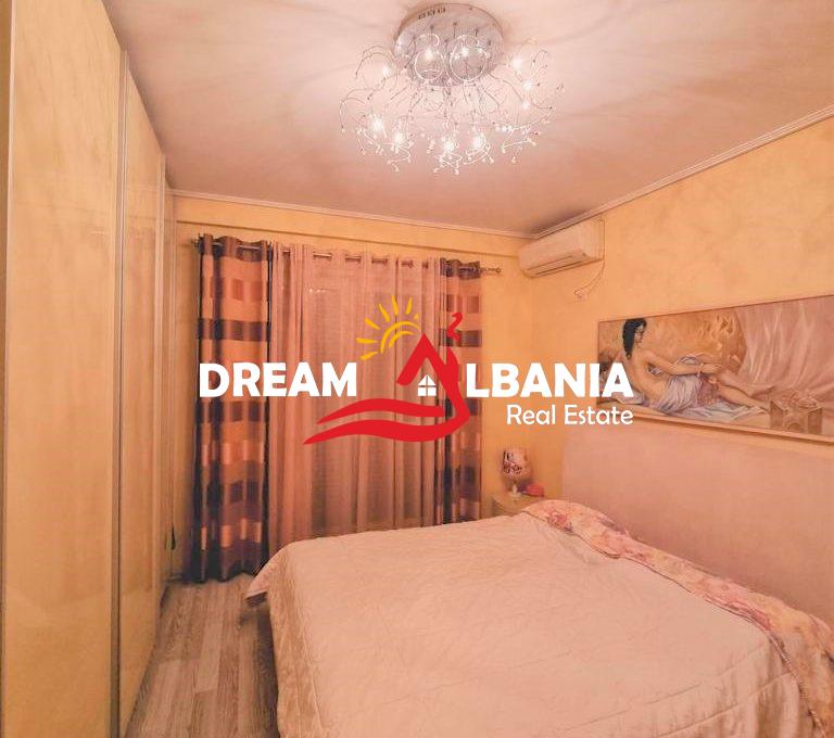 Jepet me qera apartament 2+1 dhe post parkimi tek Kompleksi Gener 2, ne rrugen Jordan Misja (ID 42214485) (4)