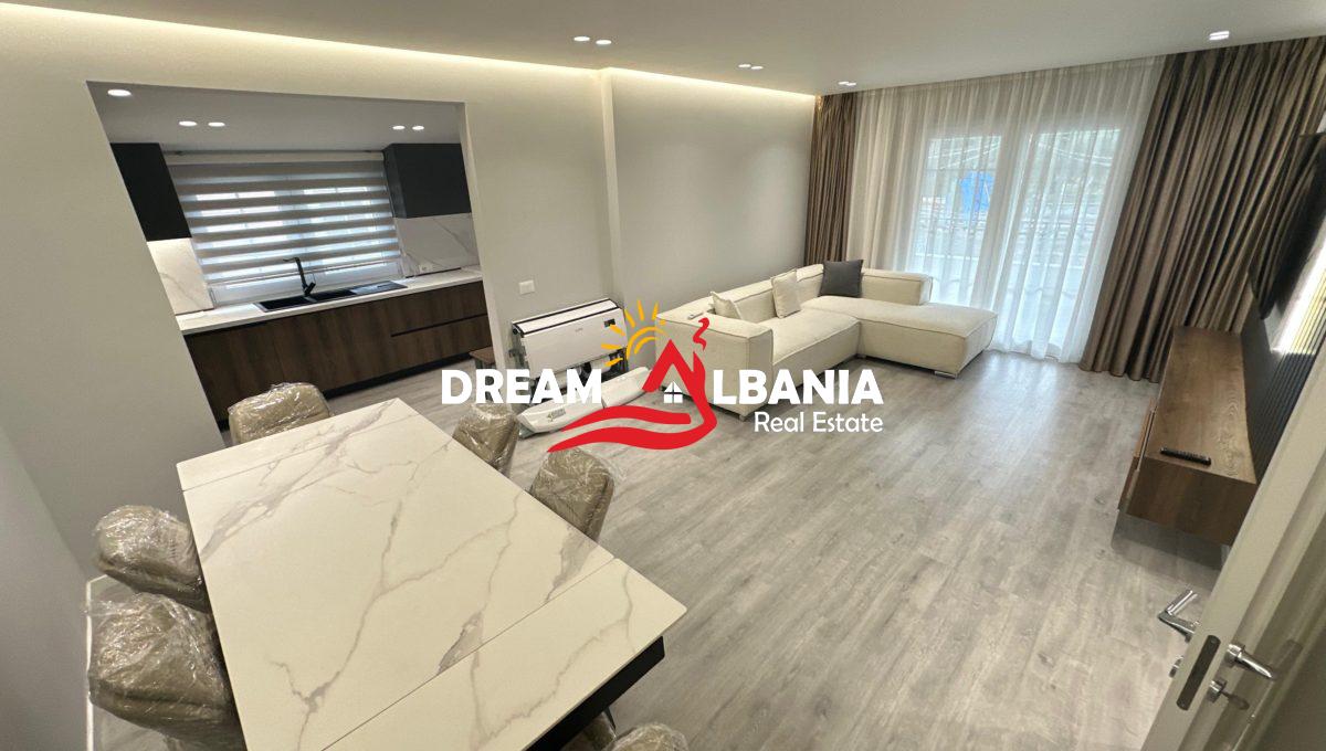 Jepet me qera super vile 3-kateshe ne rrugen e Elbasanit, prane Ambasades Turke (ID 4251260) (22)