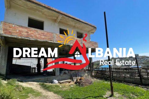 Shitet shtepi+truall prane spitalit ne Durres (4141033)